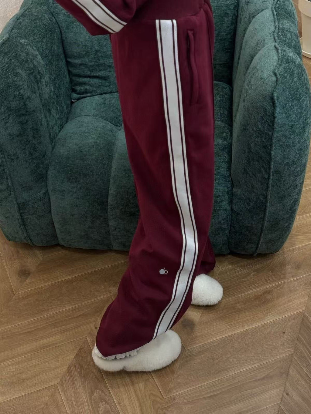 Conjunto de chaqueta y pantalón