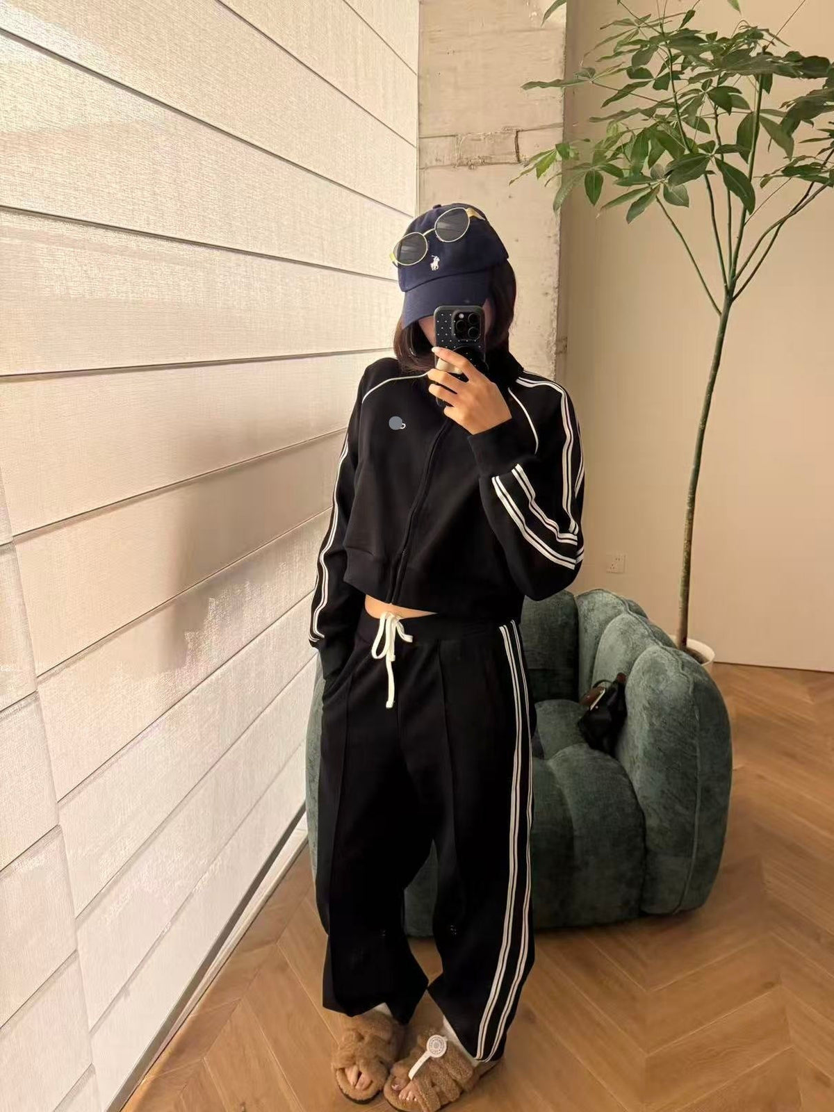 Conjunto de chaqueta y pantalón