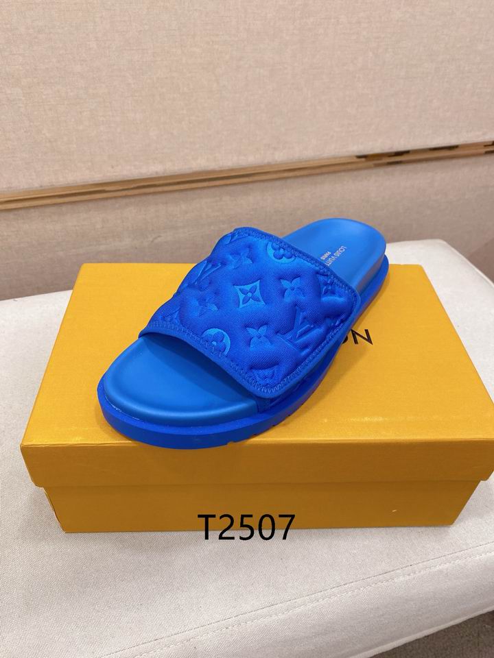 Monogram Summer Slides - Avenor