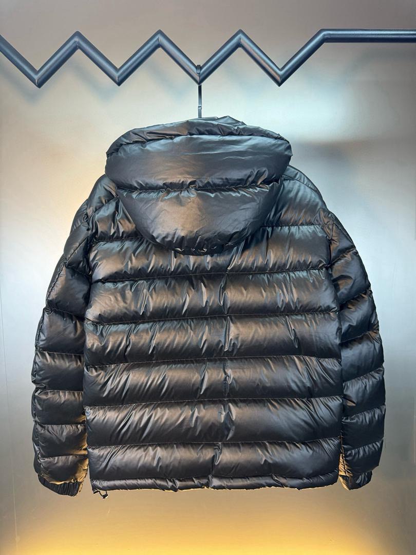 Chaqueta acolchada negra de Batman