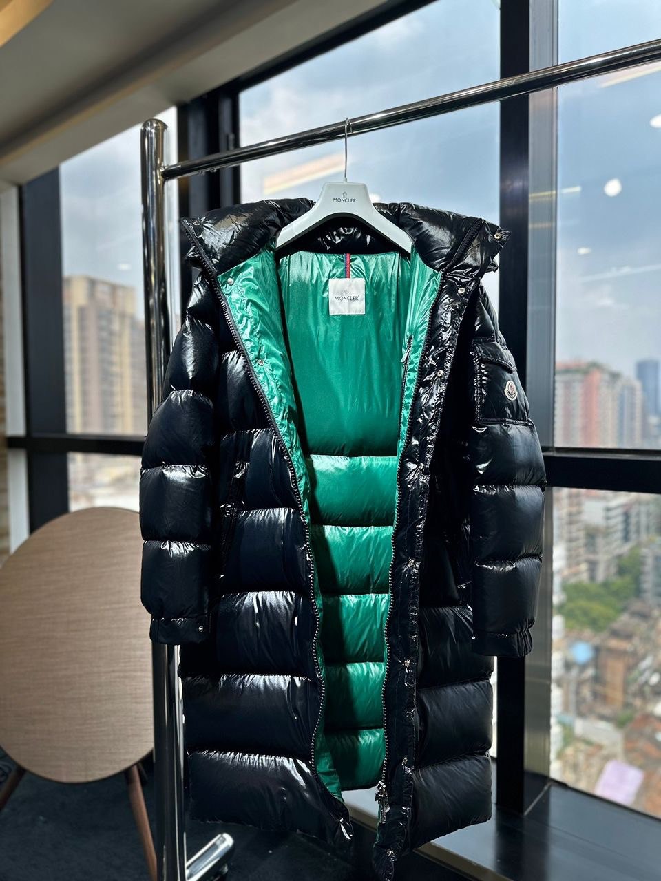 Chaqueta acolchada brillante