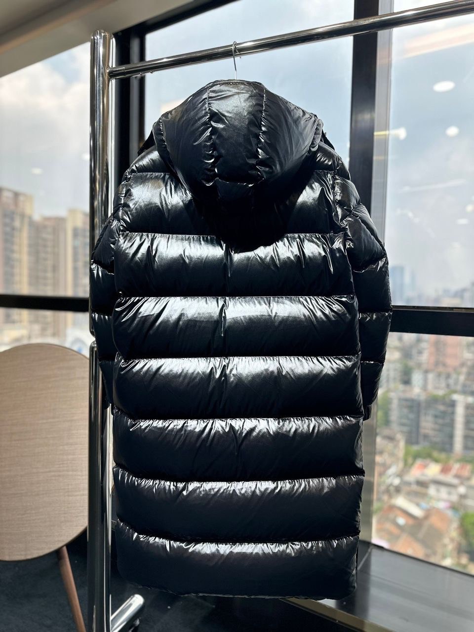 Chaqueta acolchada brillante