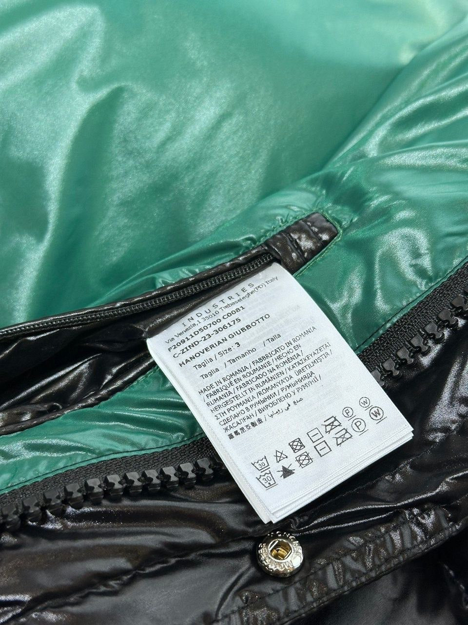 Chaqueta acolchada brillante