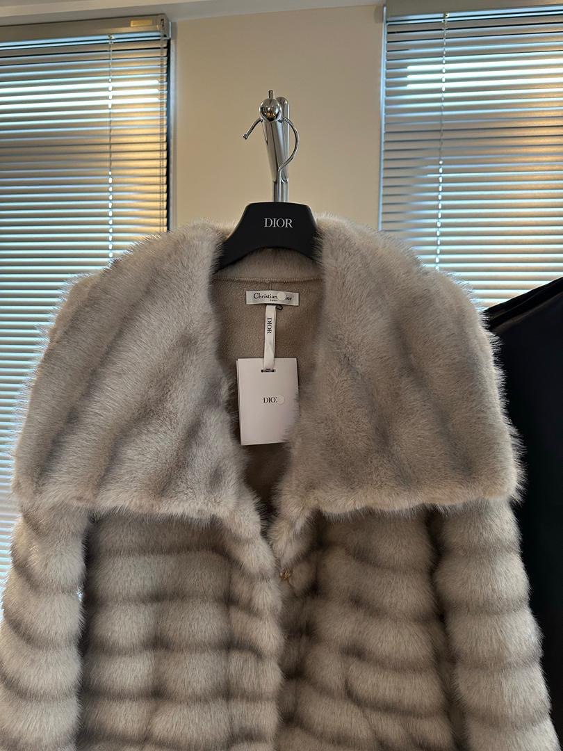 Chaqueta de piel a rayas