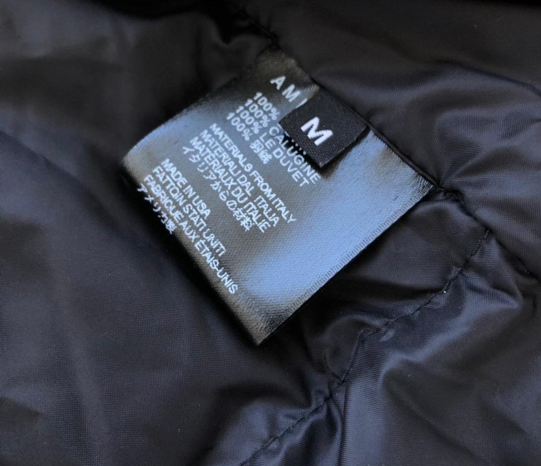 Chaqueta acolchada unisex con diseño de esqueleto