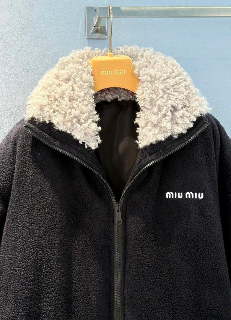 Chaqueta polar corta