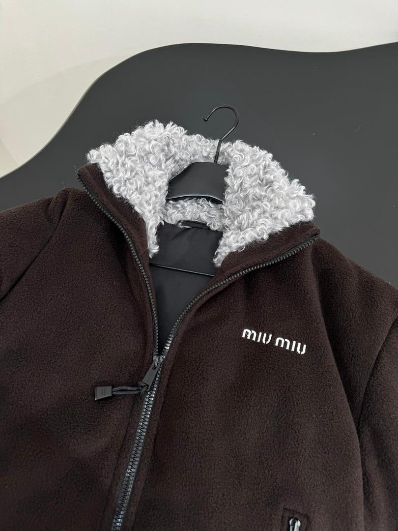 Chaqueta polar corta