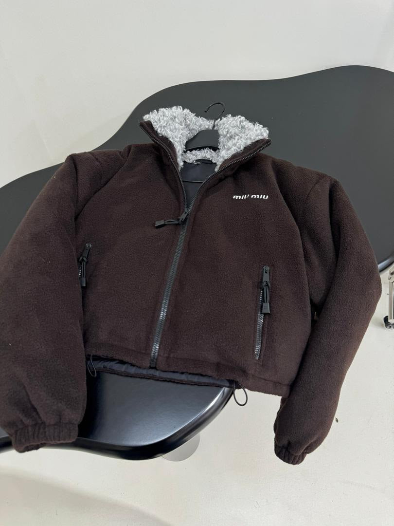 Chaqueta polar corta