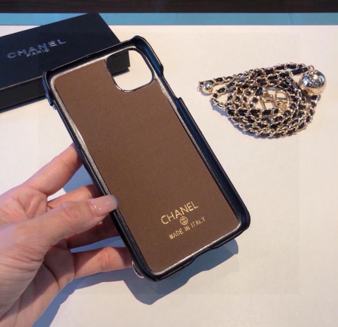 Funda acolchada cruzada para teléfono