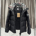 Chaqueta de plumas con capucha