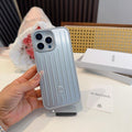 Funda para teléfono con ranuras de aluminio