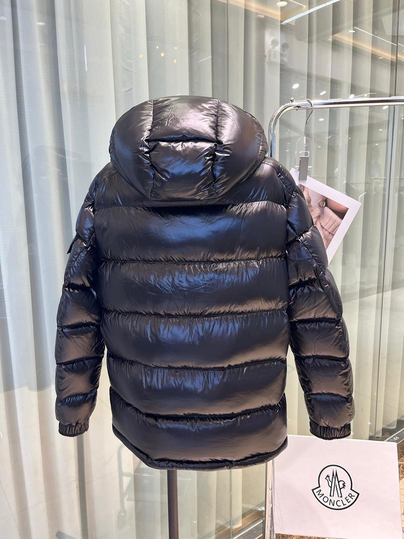Chaqueta acolchada brillante