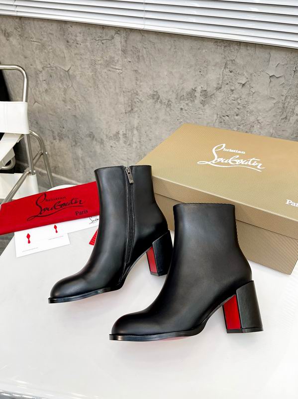 Botines de tacón cuadrado con suela roja para mujer
