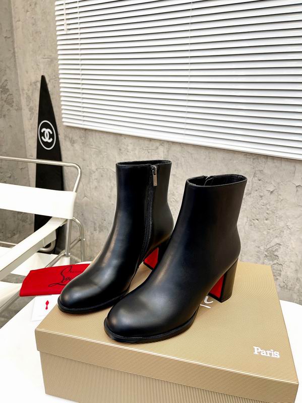 Botines de tacón cuadrado con suela roja para mujer