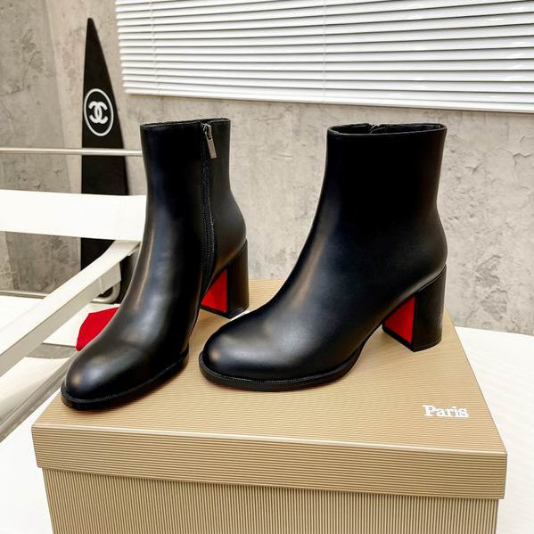 Botines de tacón cuadrado con suela roja para mujer