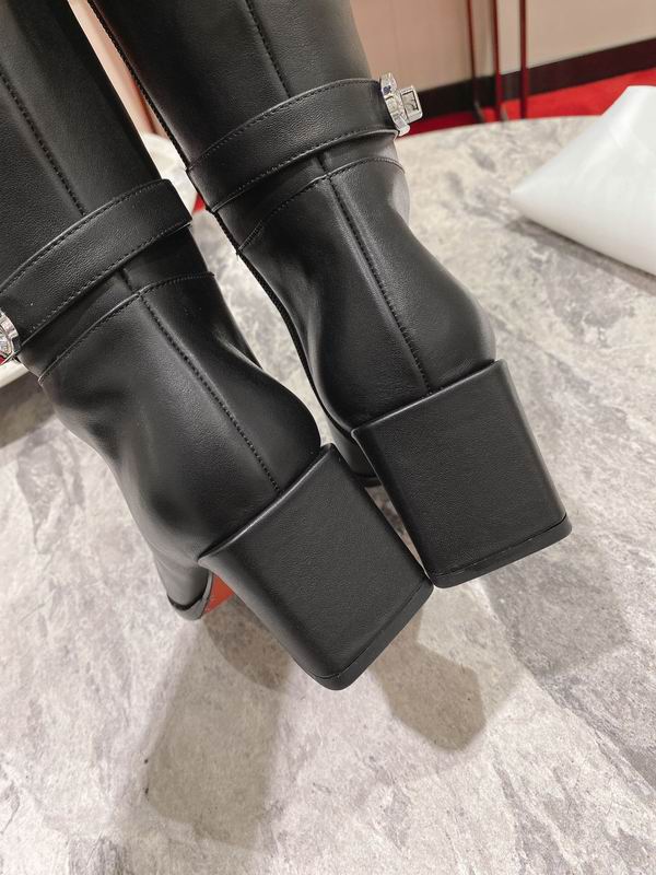 Botas altas de cuero