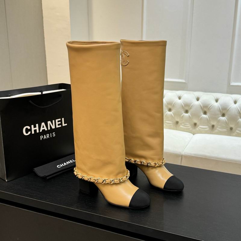 Botas de media caña color beige