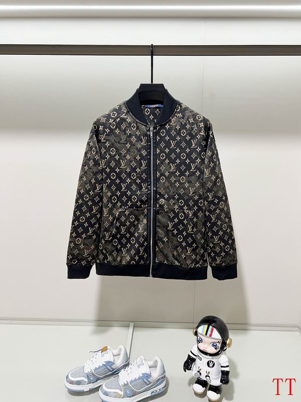 Conjunto de chaqueta y pantalón