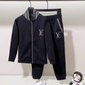 Conjunto de chaqueta y pantalón