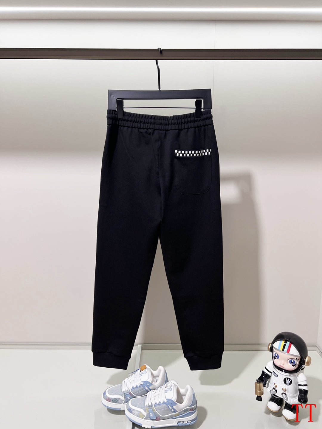 Conjunto de chaqueta y pantalón