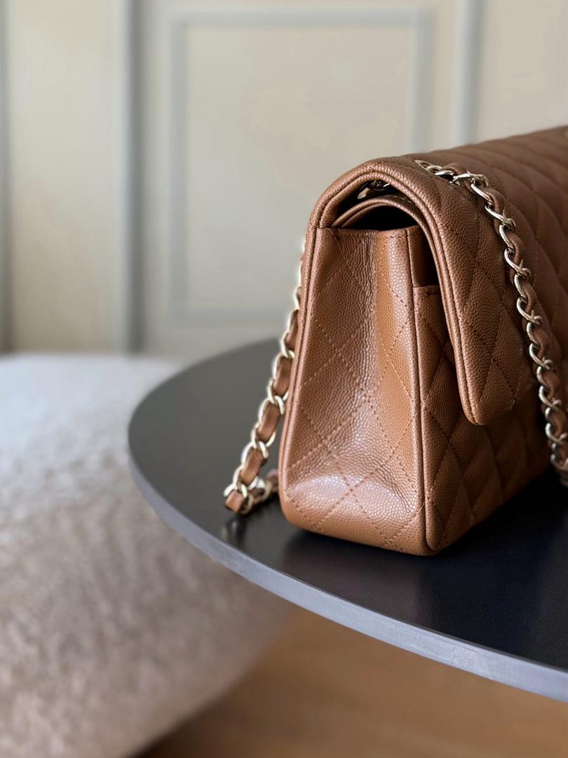 Minimal Chic Shoulder Bag