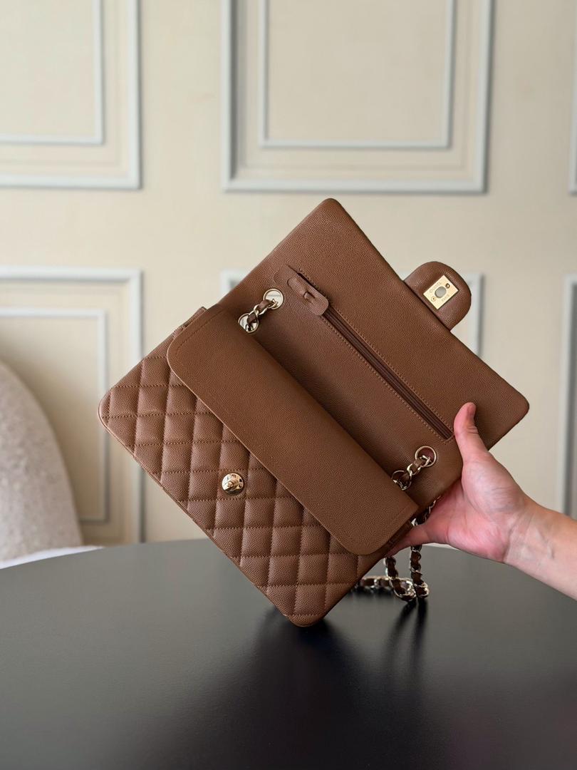 Minimal Chic Shoulder Bag
