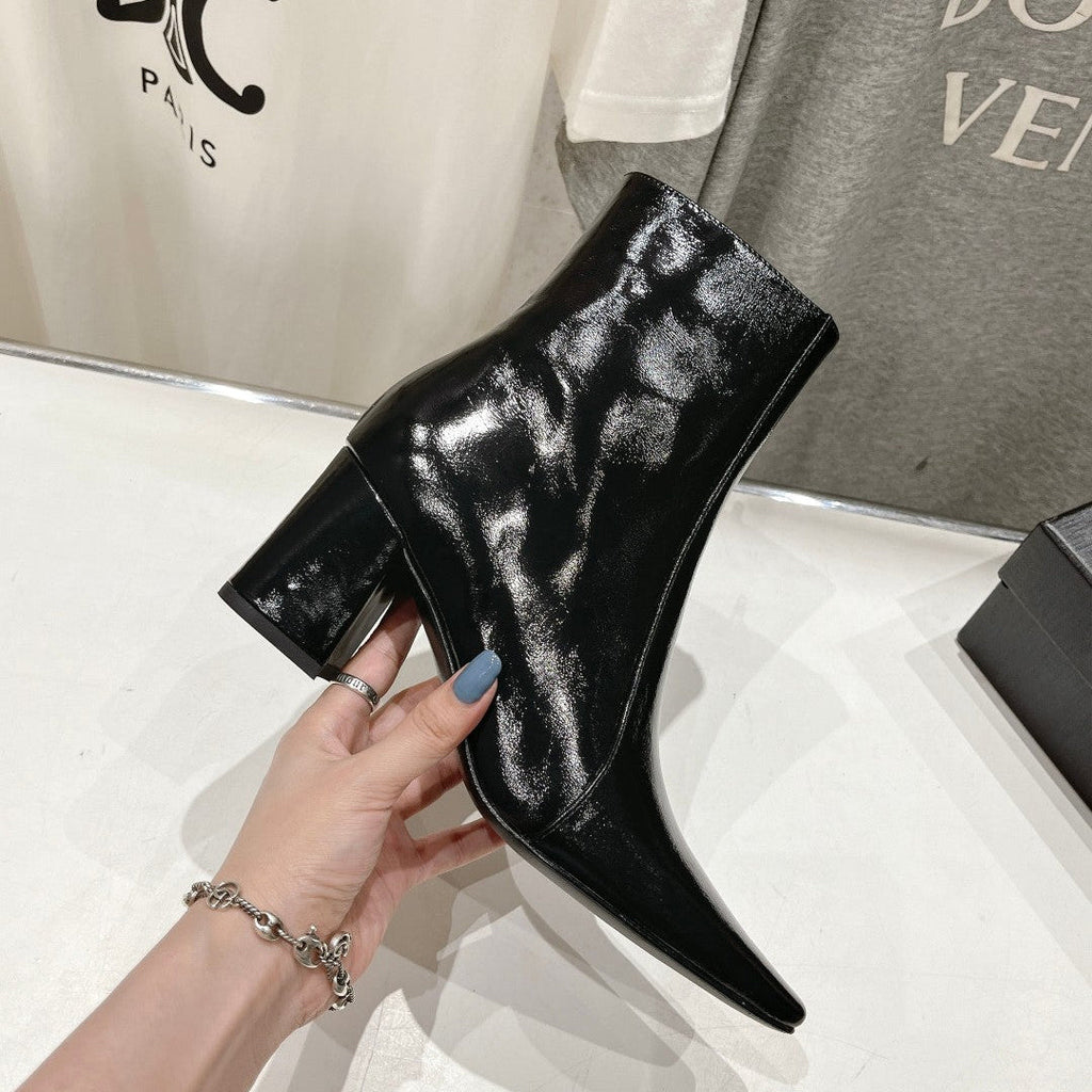 Botines de charol