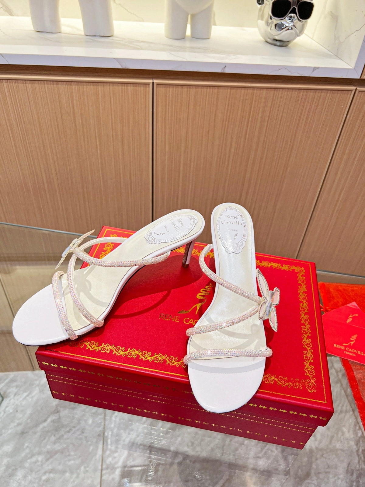 Sandalias de cristal con forma de flor de mantequilla