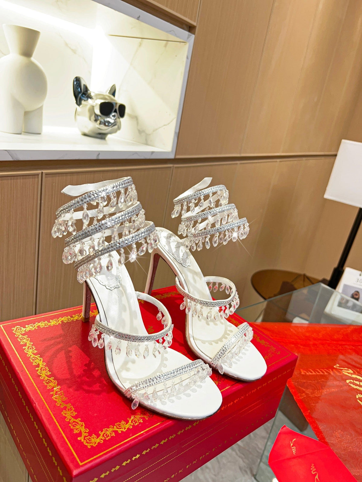 Sandalias Cleo con tira de cristal