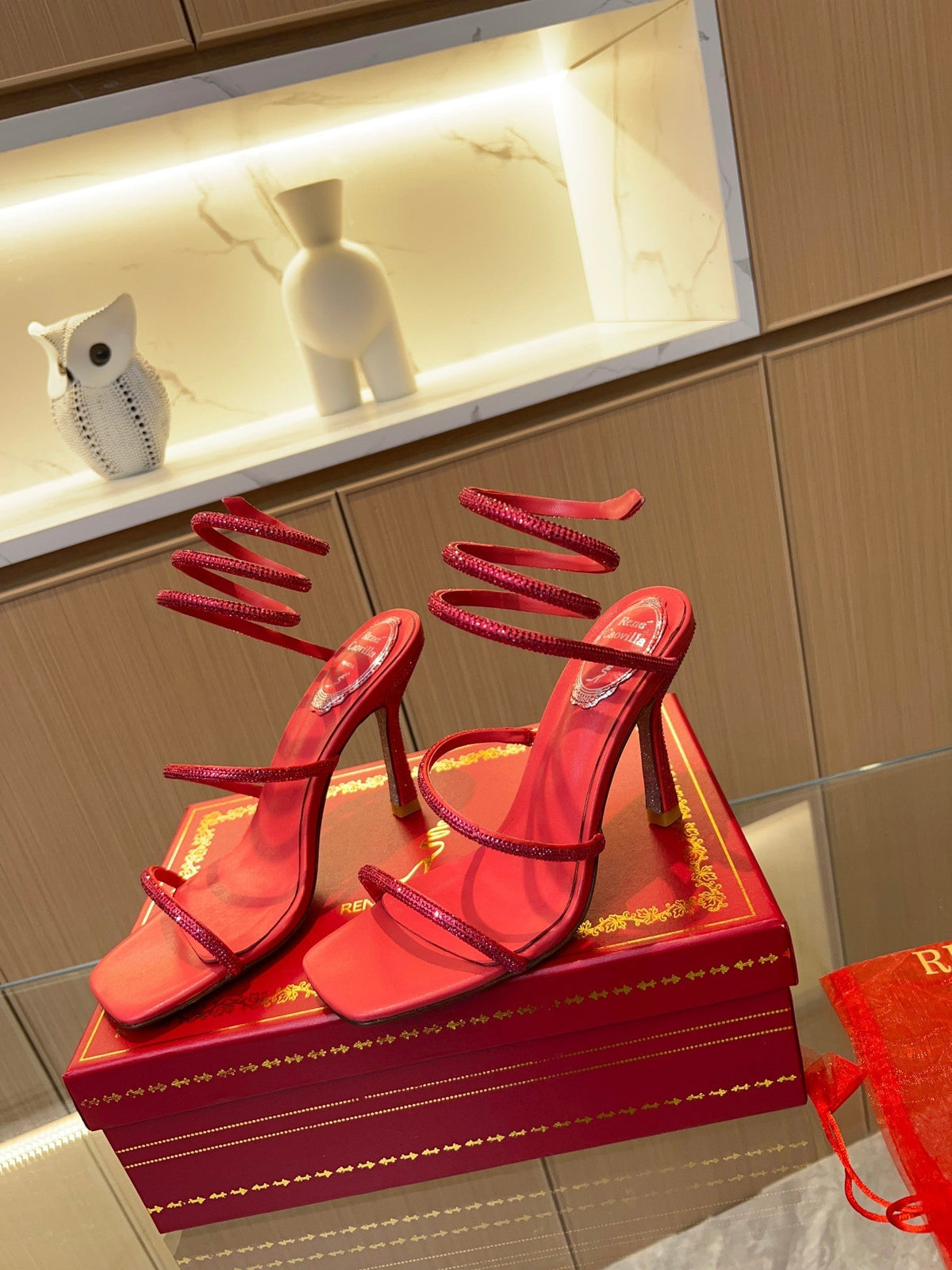 Sandalias Cleo con tira de cristal