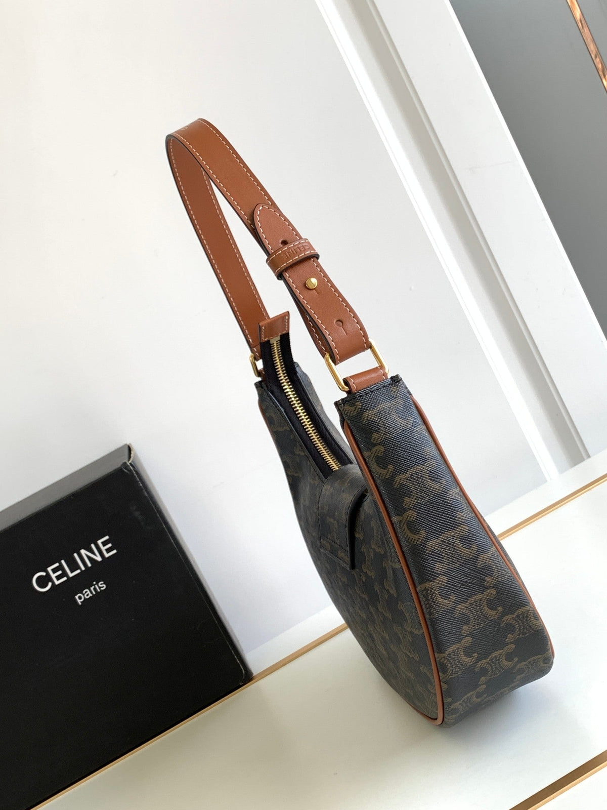Bolso de hombro Triomphe de piel de becerro