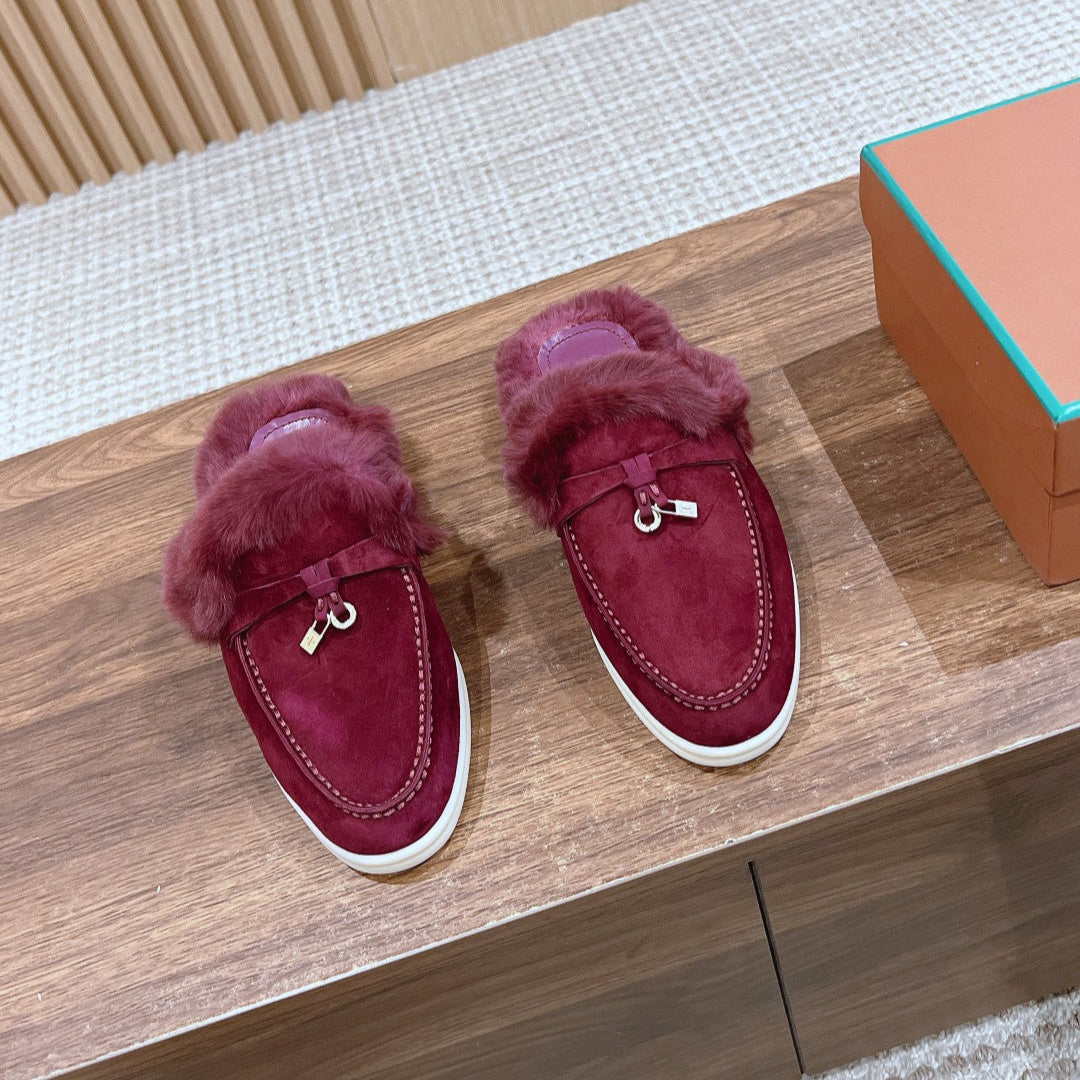 Mocasines de cuero con borlas