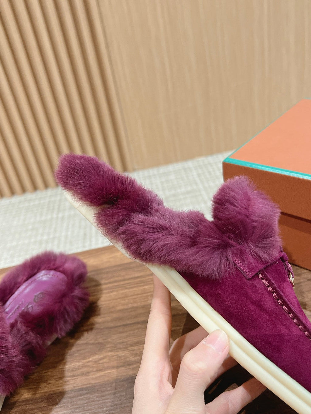 Mocasines de cuero con borlas