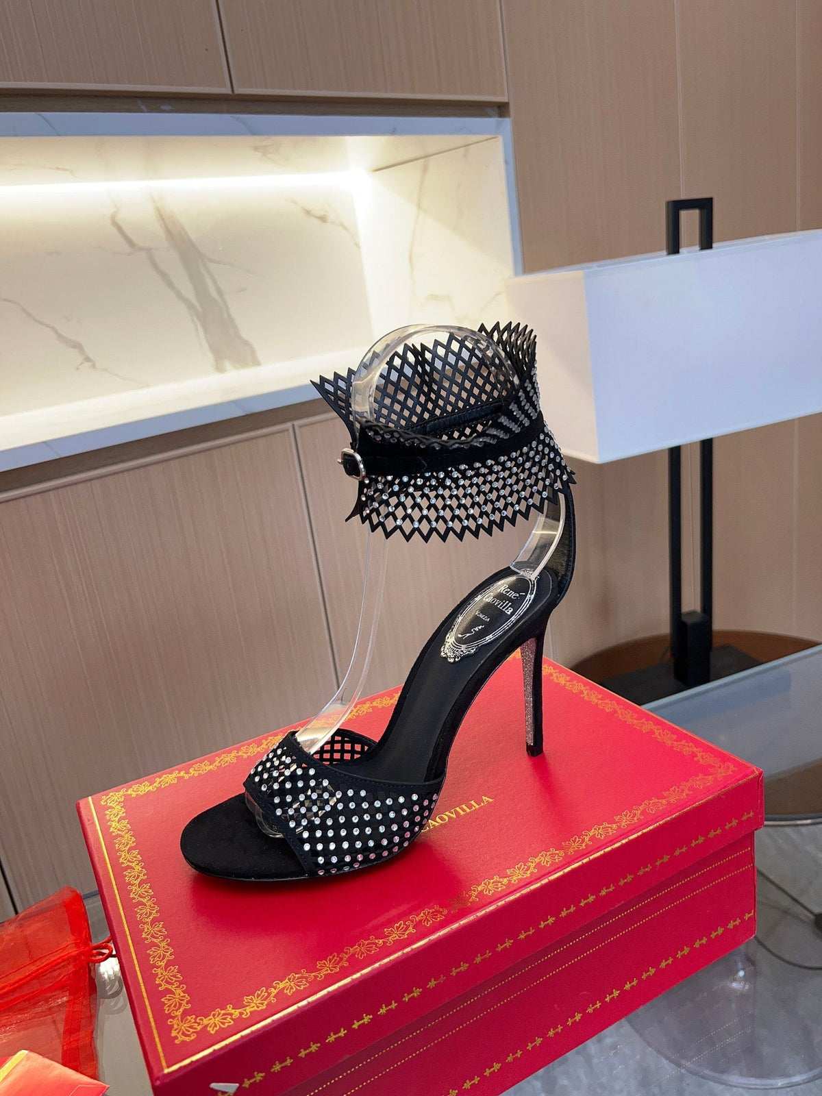 Tacones altos de malla de cristal