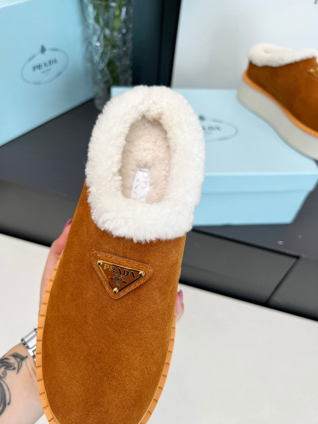 Pantuflas de borrego para mujer