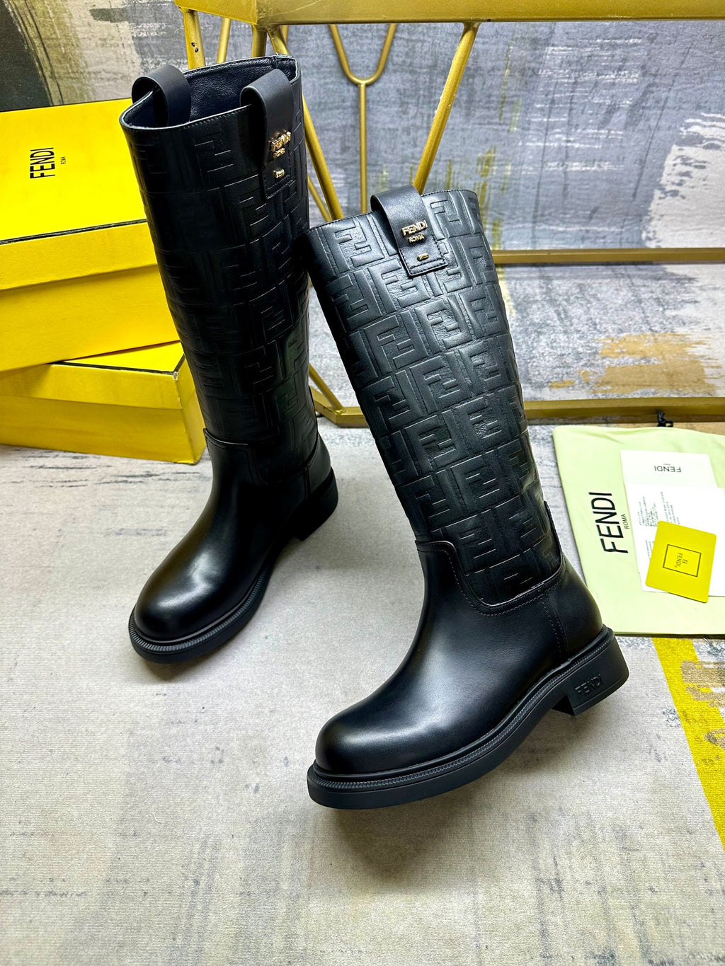 Botas altas de cuero para mujer
