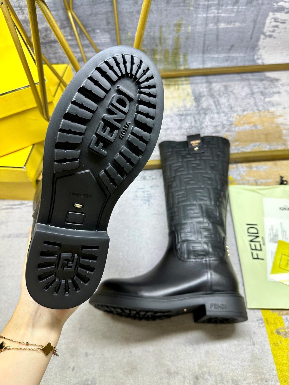 Botas altas de cuero para mujer