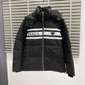 Chaqueta acolchada con capucha de plumón