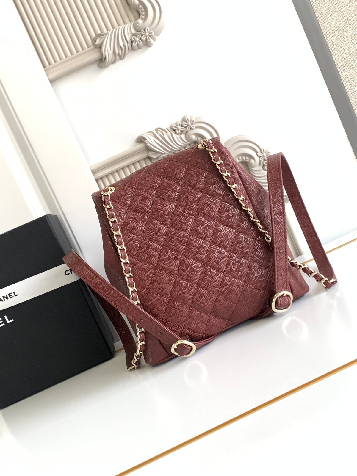 Classic Duma Leather Backpack – 21cm