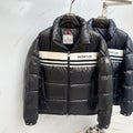 Chaqueta de plumón con parches de color sólido