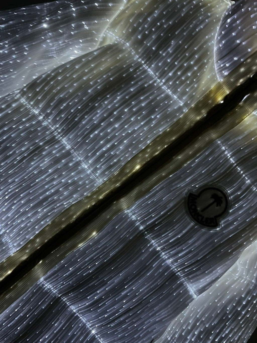 Chaqueta de plumón luminosa