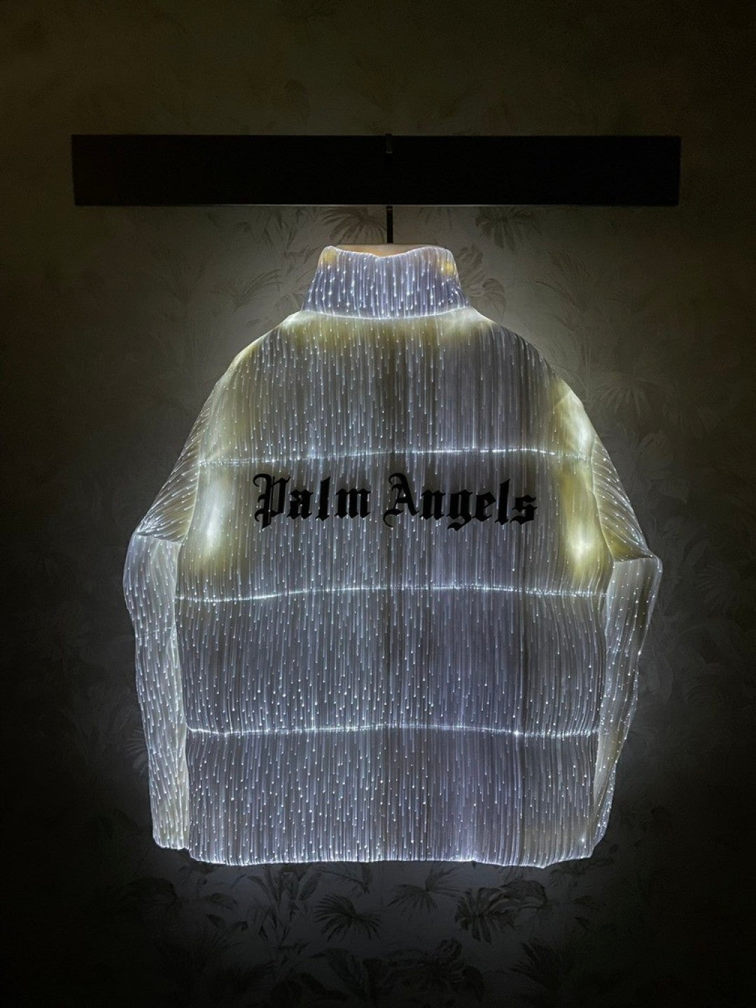 Chaqueta de plumón luminosa