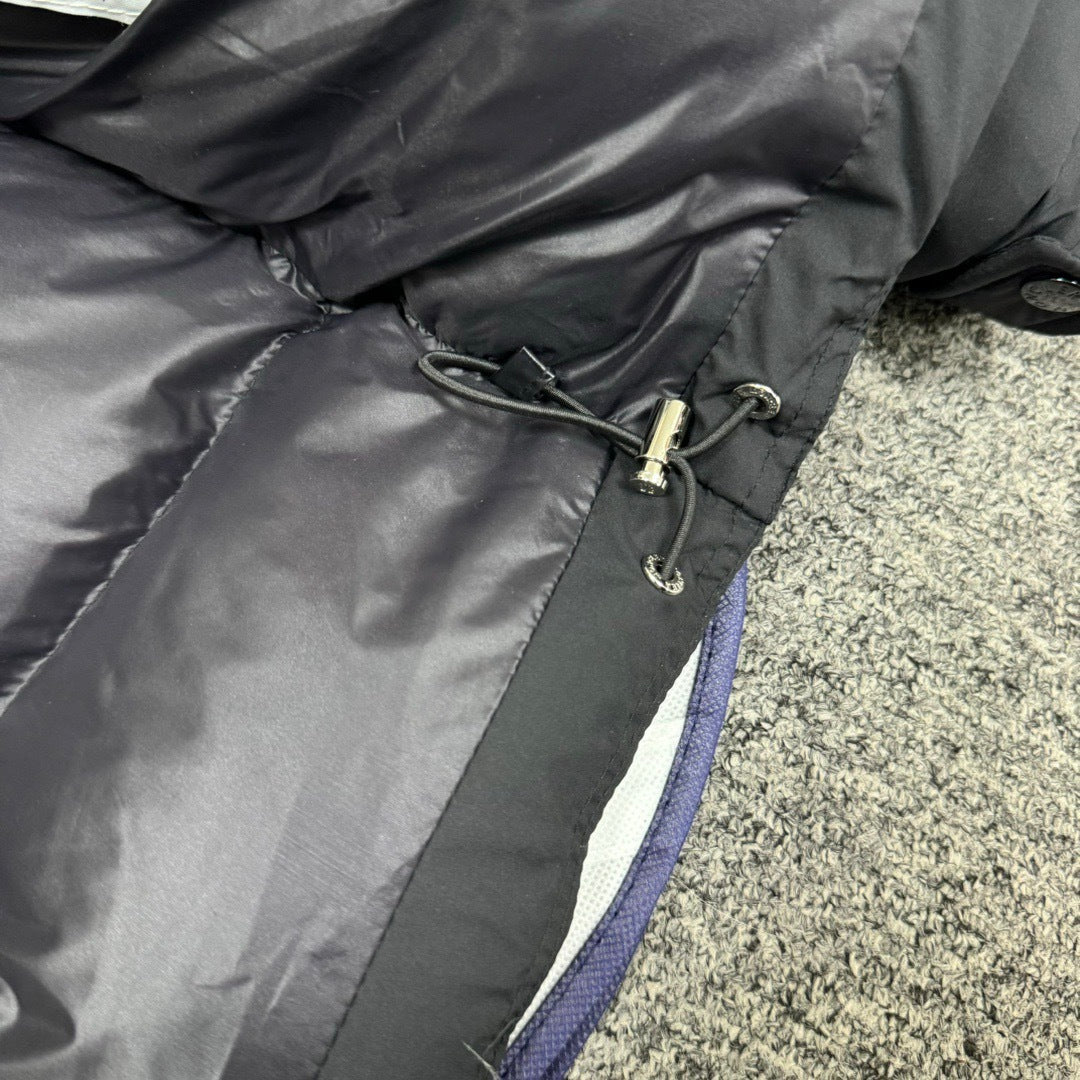 Chaqueta corta de plumón mate