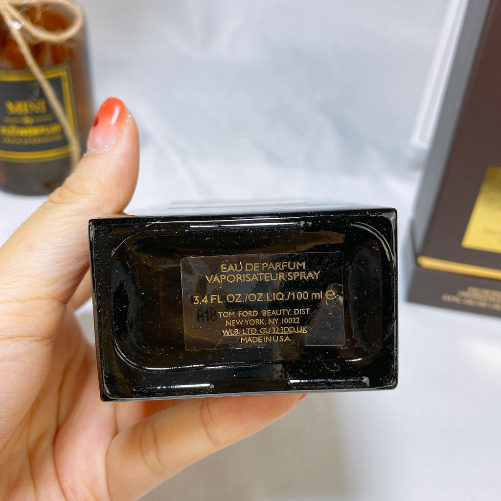 Café Rosa · Eau de Parfum · 100 ml