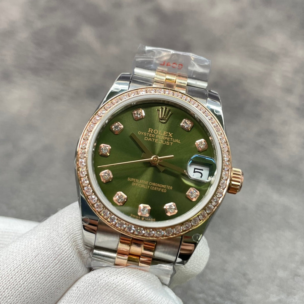 Reloj de pulsera de 31 mm con esfera de nácar dorado