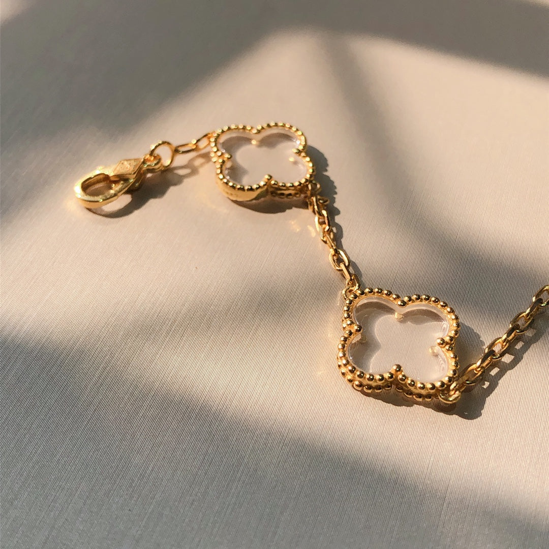 Pulsera de cristal de cinco flores