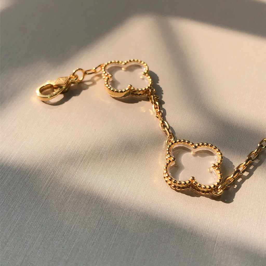Pulsera de cristal de cinco flores