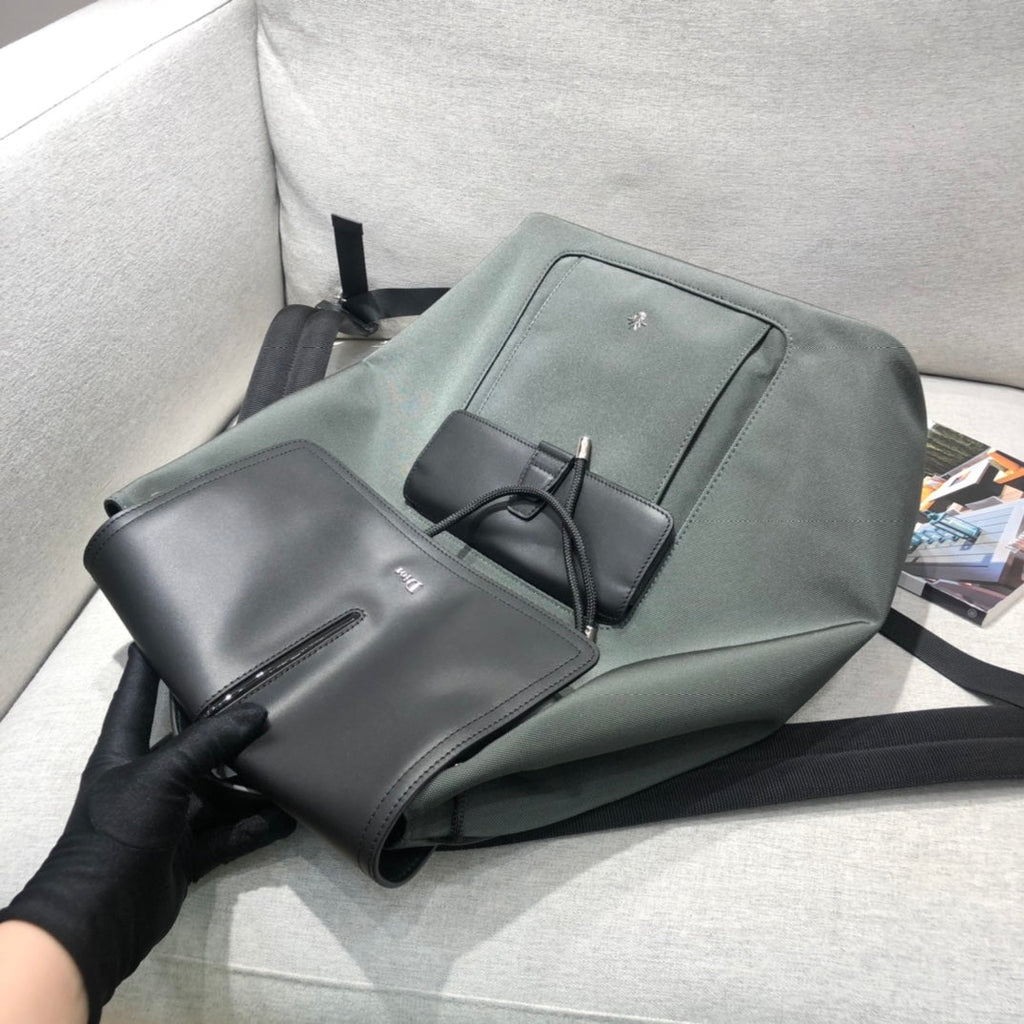 Mochila informal para hombre