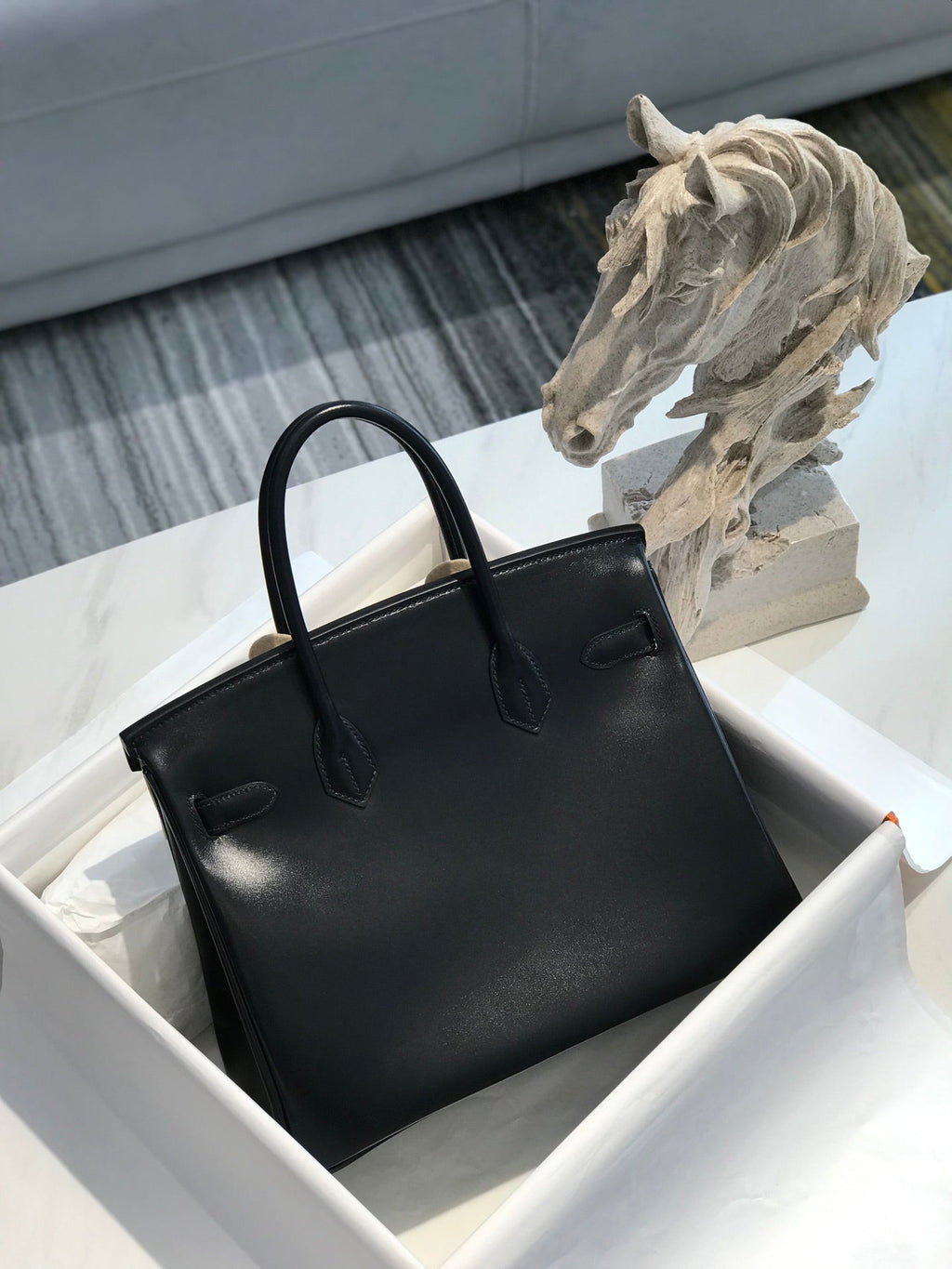 Bolso de piel negra 30