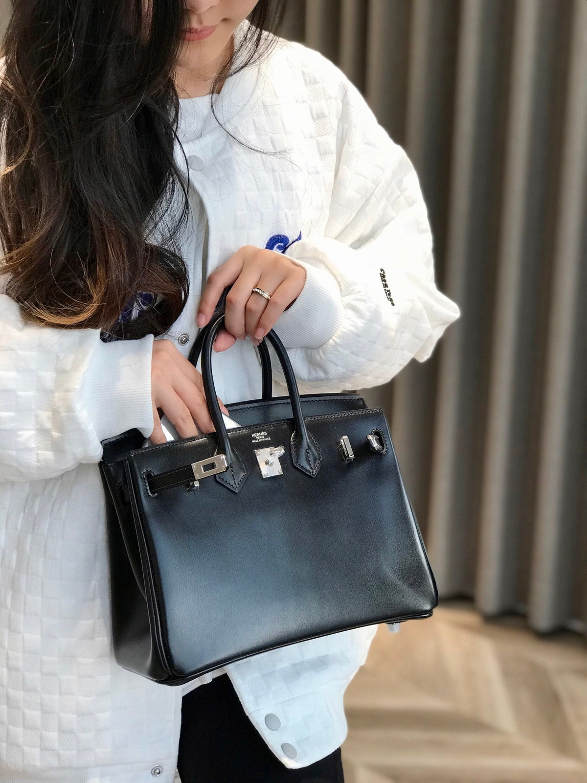 Bolso de piel negra 30